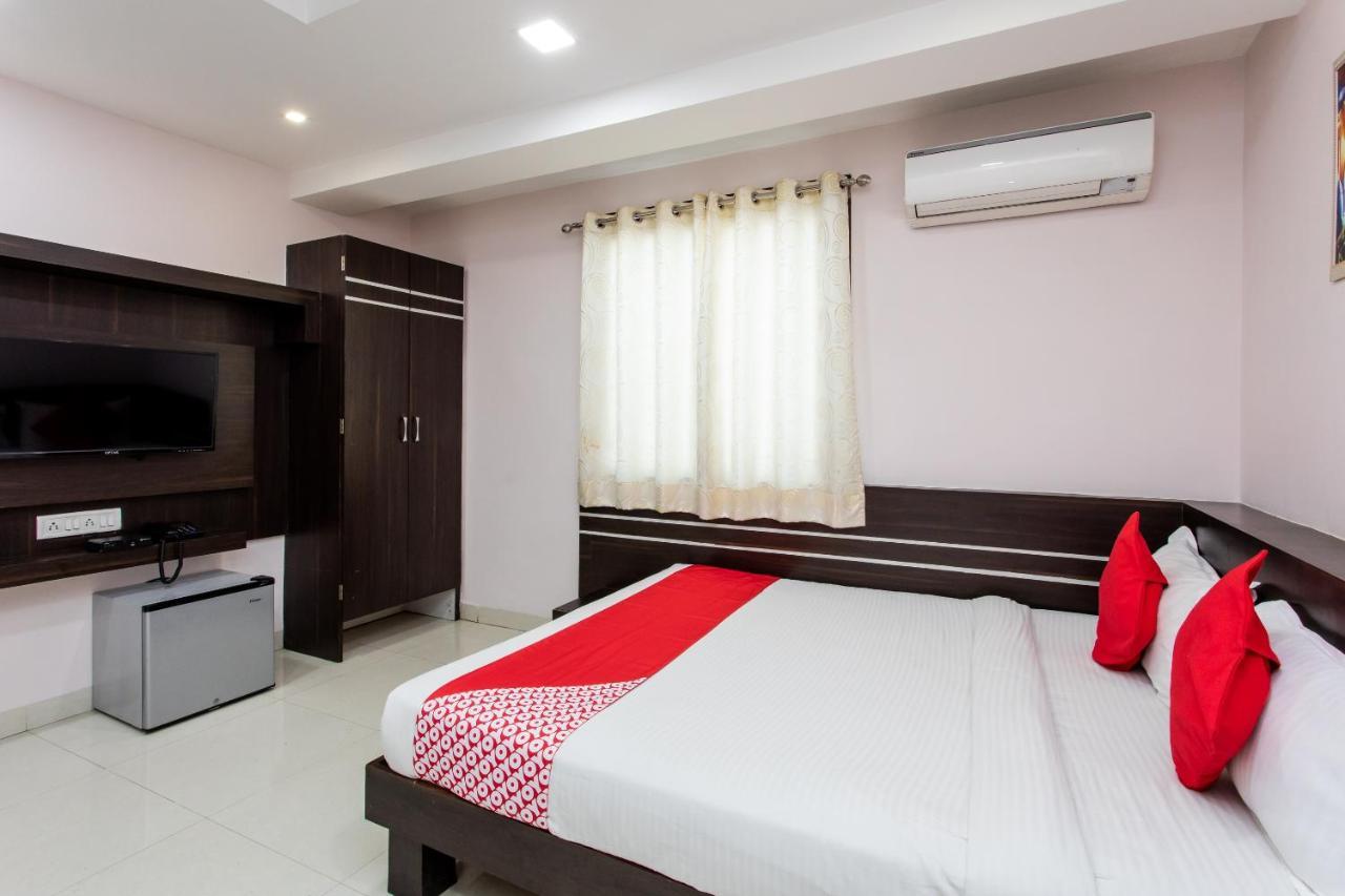 Hotel Shri Ram Ню Делхи Екстериор снимка
