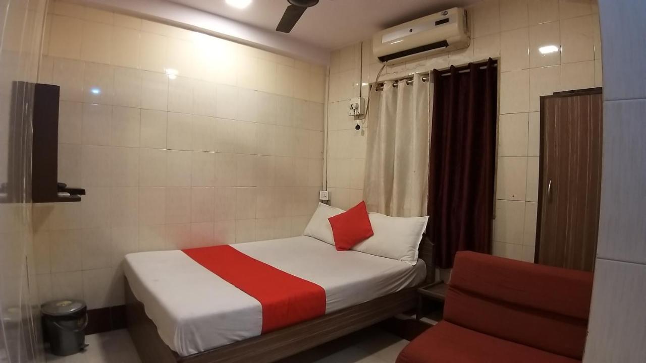 Hotel Shri Ram Ню Делхи Екстериор снимка